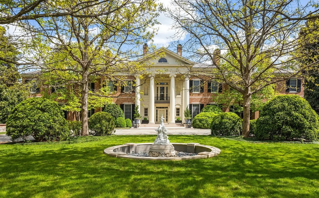 Luxury Estate in Belle Meade Nashville